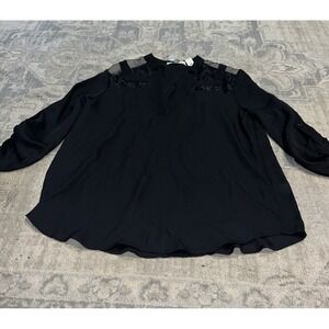 New Ya Los Angeles Sz Medium V Neck Polyester Silk Shirt 3/4" Sleeve